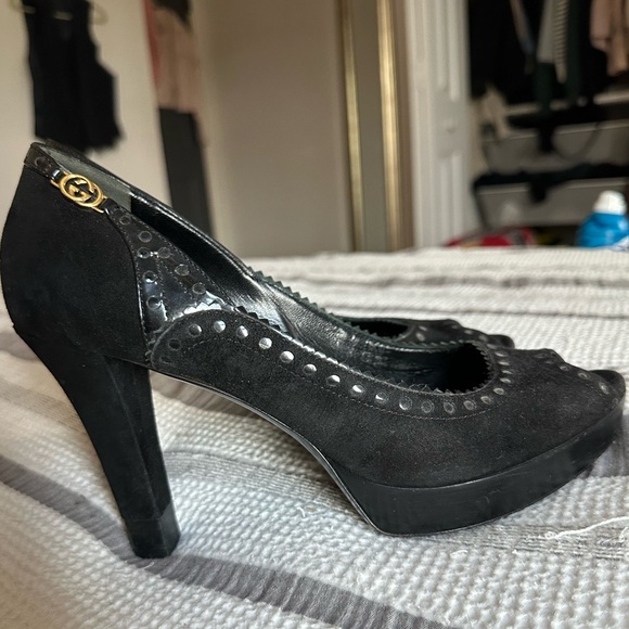 Authentic GUCCI Peep Toe Heels - Picture 4 of 6